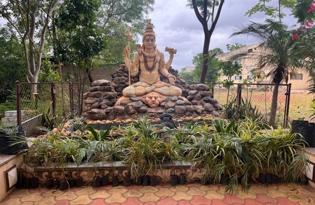 Hotel Partha International