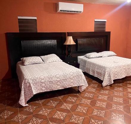 Hotel Peña Real