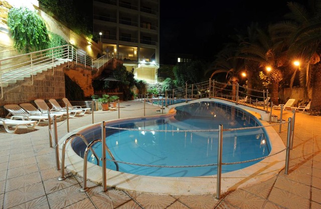 Hotel President