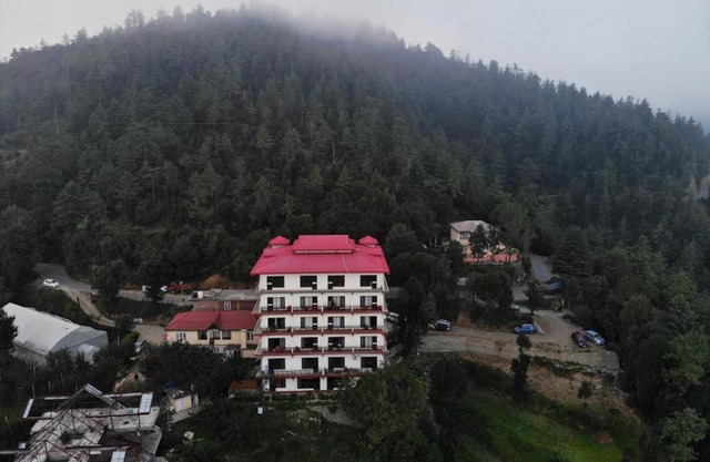 Hotel Radium Valleyview