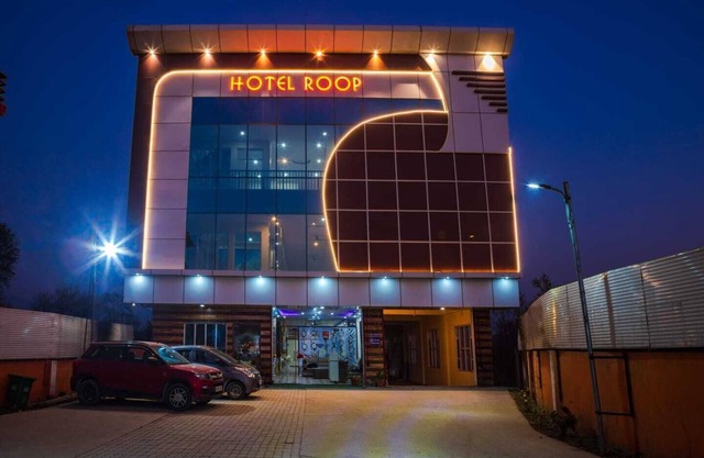 Hotel Roop