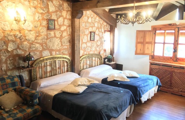 Hotel Rural Pantano de Burgomillodo