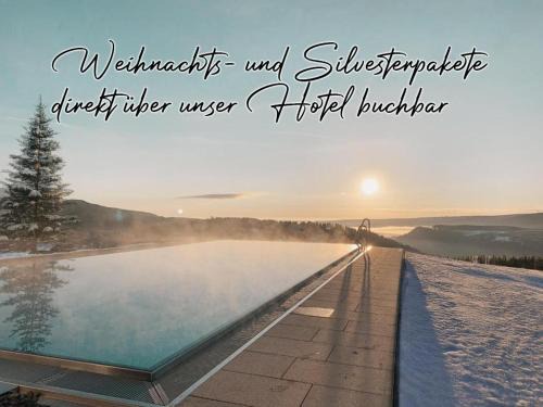 Hotel Saigerhöh Wellness Spa Golf Wandern über dem Titisee