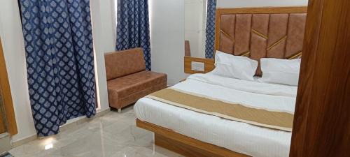 Hotel Shera inn