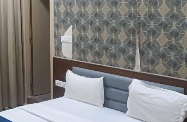 HOTEL SHIV RESIDENCY