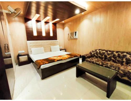 Hotel Shiva, Sehore, M.P