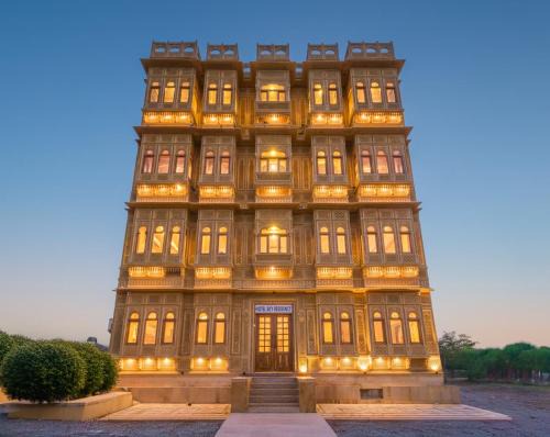 Hotel Sky Residency With Swimming Pool