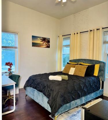 Hotel-Style, No Host, Professionally Managed ID302