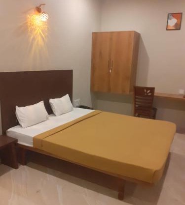 Hotel Sudarsh Deluxe