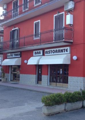 Hotel Tania