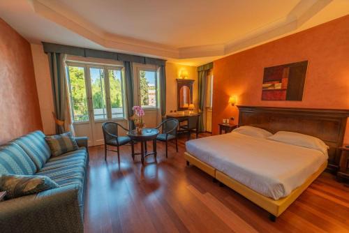 Hotel Teocrito