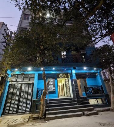 Hotel Trendy Residency - Couple Friendly Hotel