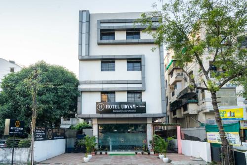Hotel Udyam Glory