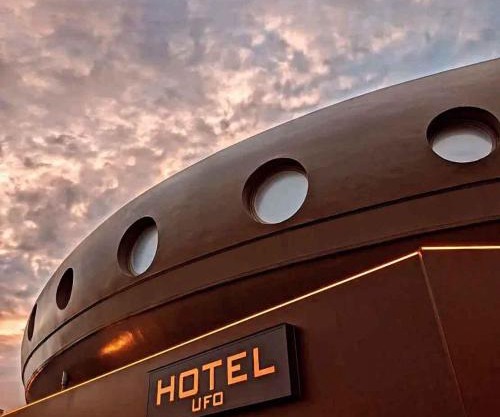 Hotel UFO
