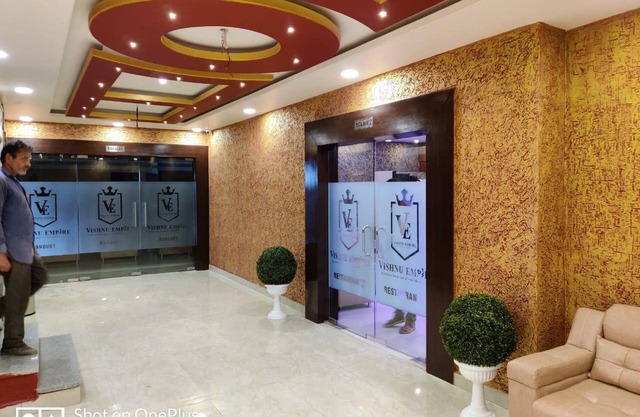 Hotel Vishnu Empire