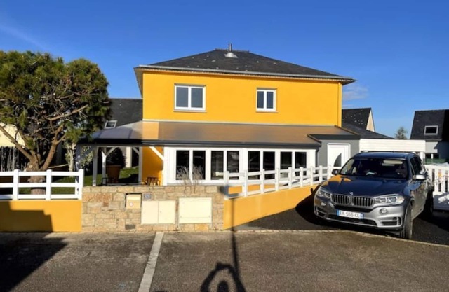 House 165 m2/9 people + Jacuzzi + Sauna Proxi Brest