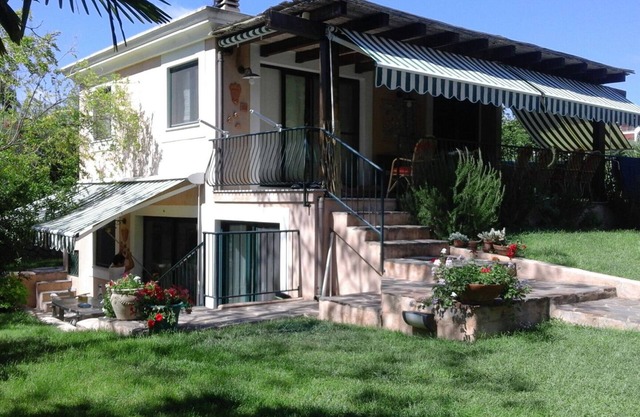 house 20 meters from the beach