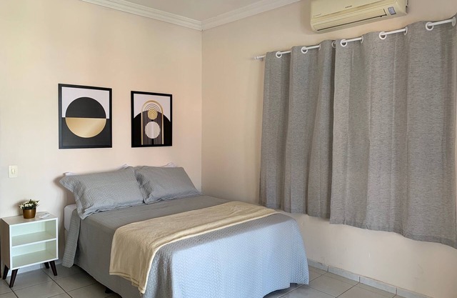 House 3 suites with pool