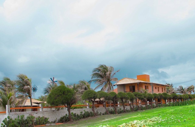 House in the beautiful Praia das Fontes