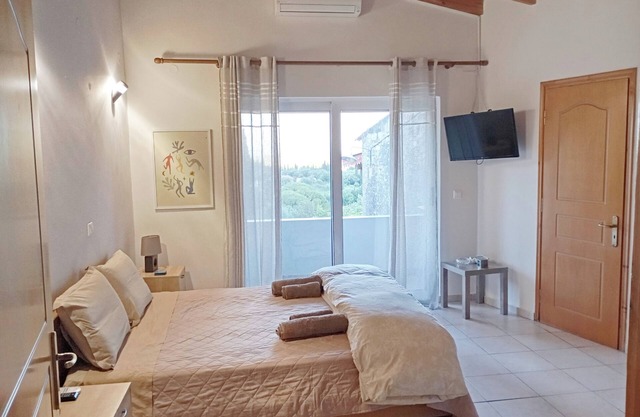 HOUSE DOUKADES, Ολόκληρο εξοχικό σπίτι.