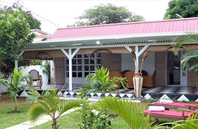 House for rent 5 minutes walk from the sea, 1km from Trou aux Biches Gardien