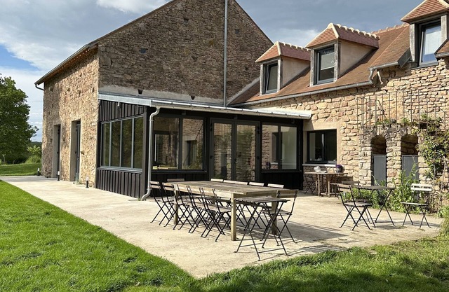 House for 14 people 5 bedrooms luxury facilities