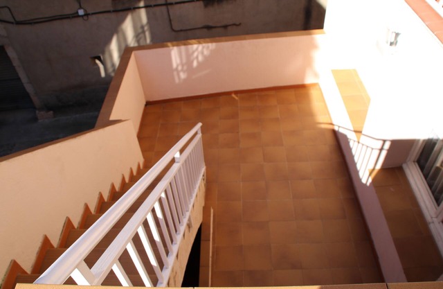 House in Puigpelat village near Valls close to Tarragona beaches