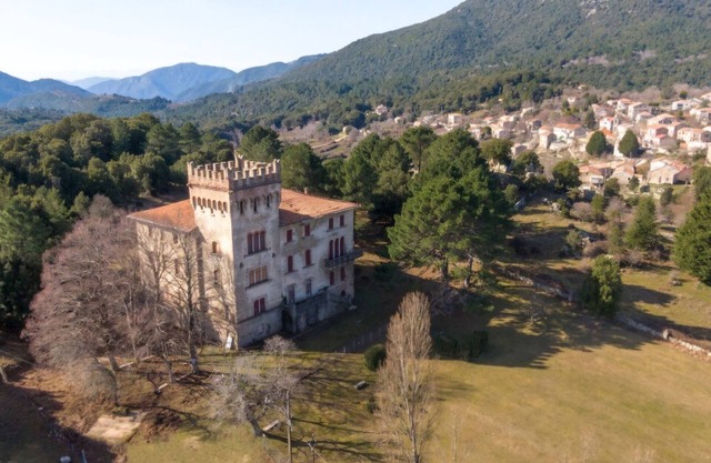 House in the Alta-Rocca, at the foot of Bavella From 80€/nuit, 1 to 4 pers.
