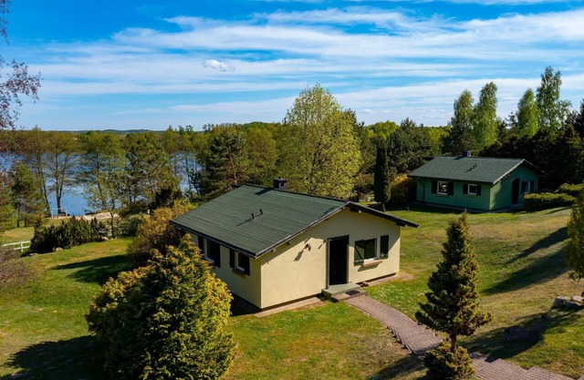 House on Lake Kashuby