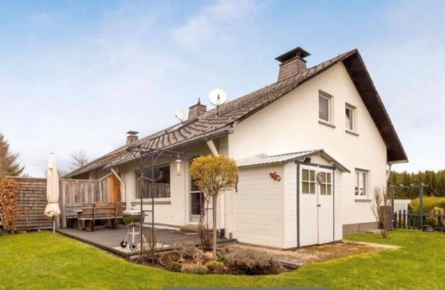 House on the Feldberg with large garden and fireplace