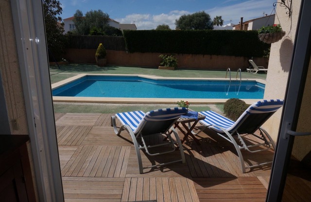 House Suit in Porto Colom with pool, AC and Wifi