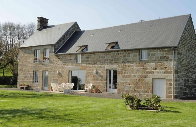 House/Villa - Champ du Boult