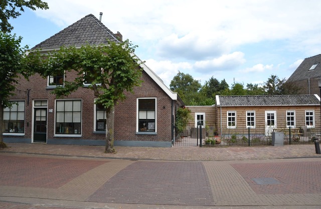 House with 5 bedrooms