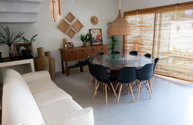 House with all comfort, excellent location!