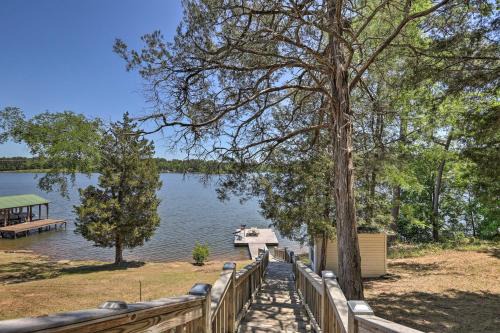 House with Dock and Slide Situated on Lake Sinclair!