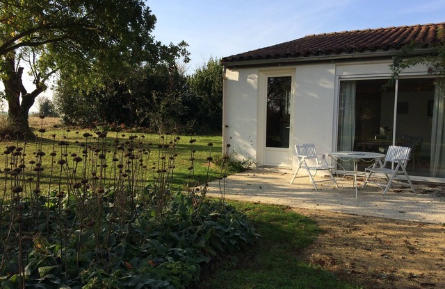 House with garden/Villa - Longeville sur mer
