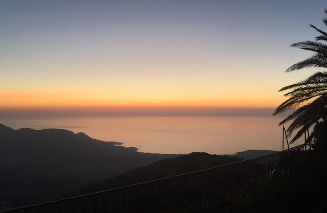 House with panoramic terrace