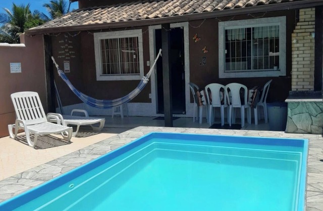 House with pool, barbecue, 250 meters from the beach