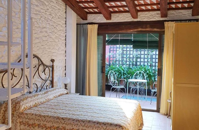 House with space, lots of light and charm