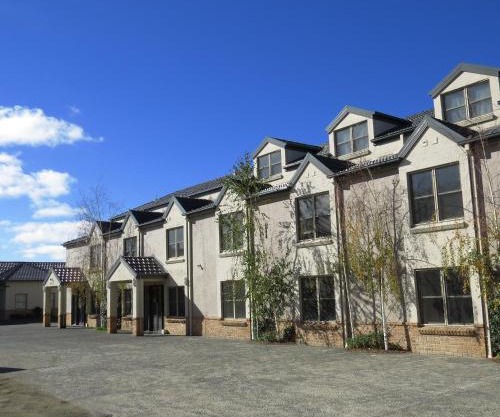 Houses in Goulburn