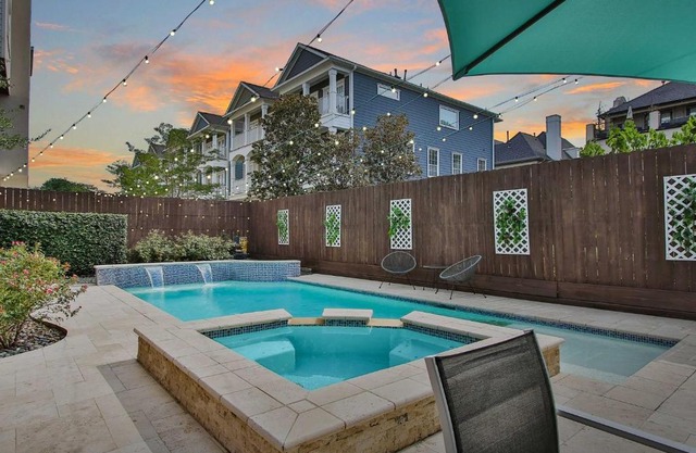 Houston Home Near Downtown with Pool and Hot Tub!