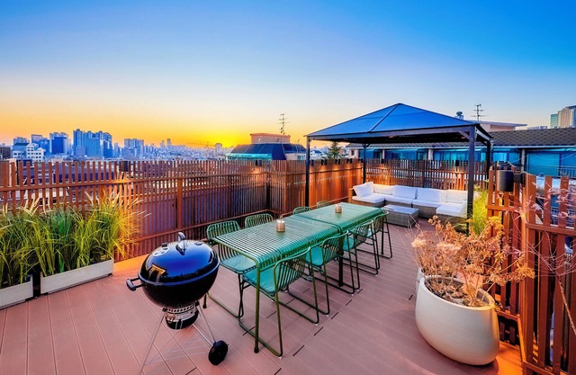 HT Tailored Service Urban Retreat Gym and Garden