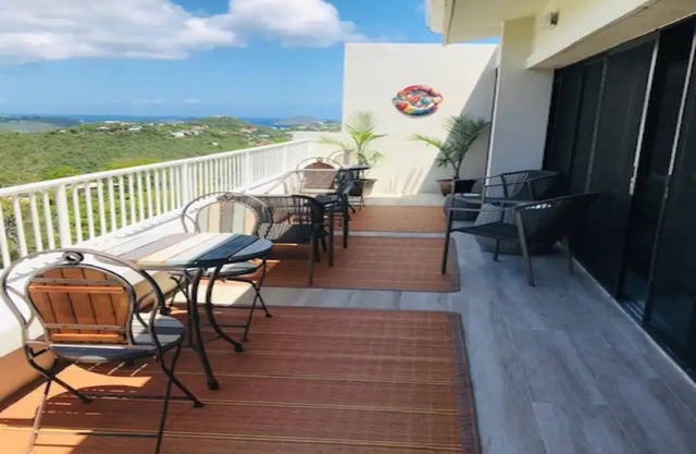 Huge 2-bedroom condo with WiFi, AC in enjoyable St. Thomas