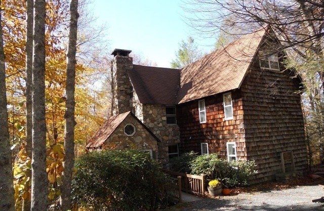 HUGE FIELDSTONE AND LOG HOME ON BEECH MOUNTAIN
