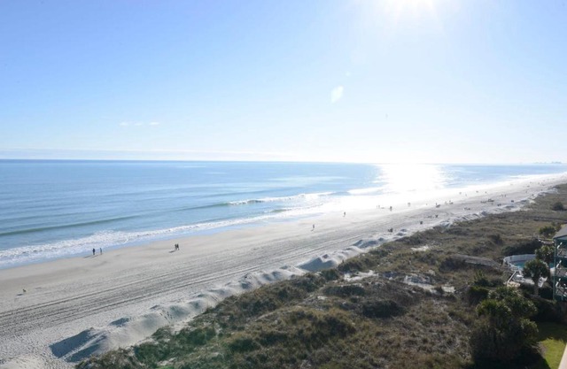 Huge Oceanfront End Unit Top Location with Pool