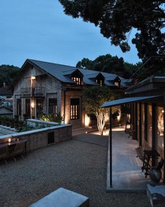 Humble Hall