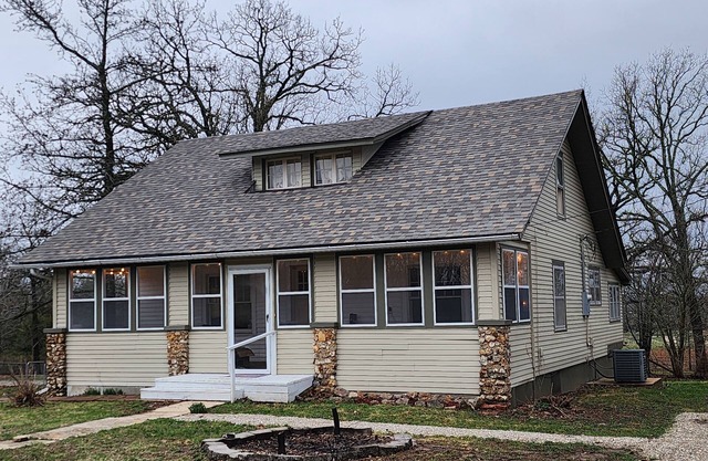 Humboldt Guest House in Crocker MO