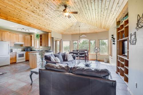 Hunt, Fish and Explore Mtn-View Home in Hotchkiss