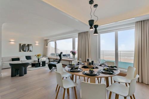 Huswell - Panoramic seaview apartment in 't Zoute