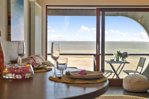 Huswell - Studio with great sea view on terrace
